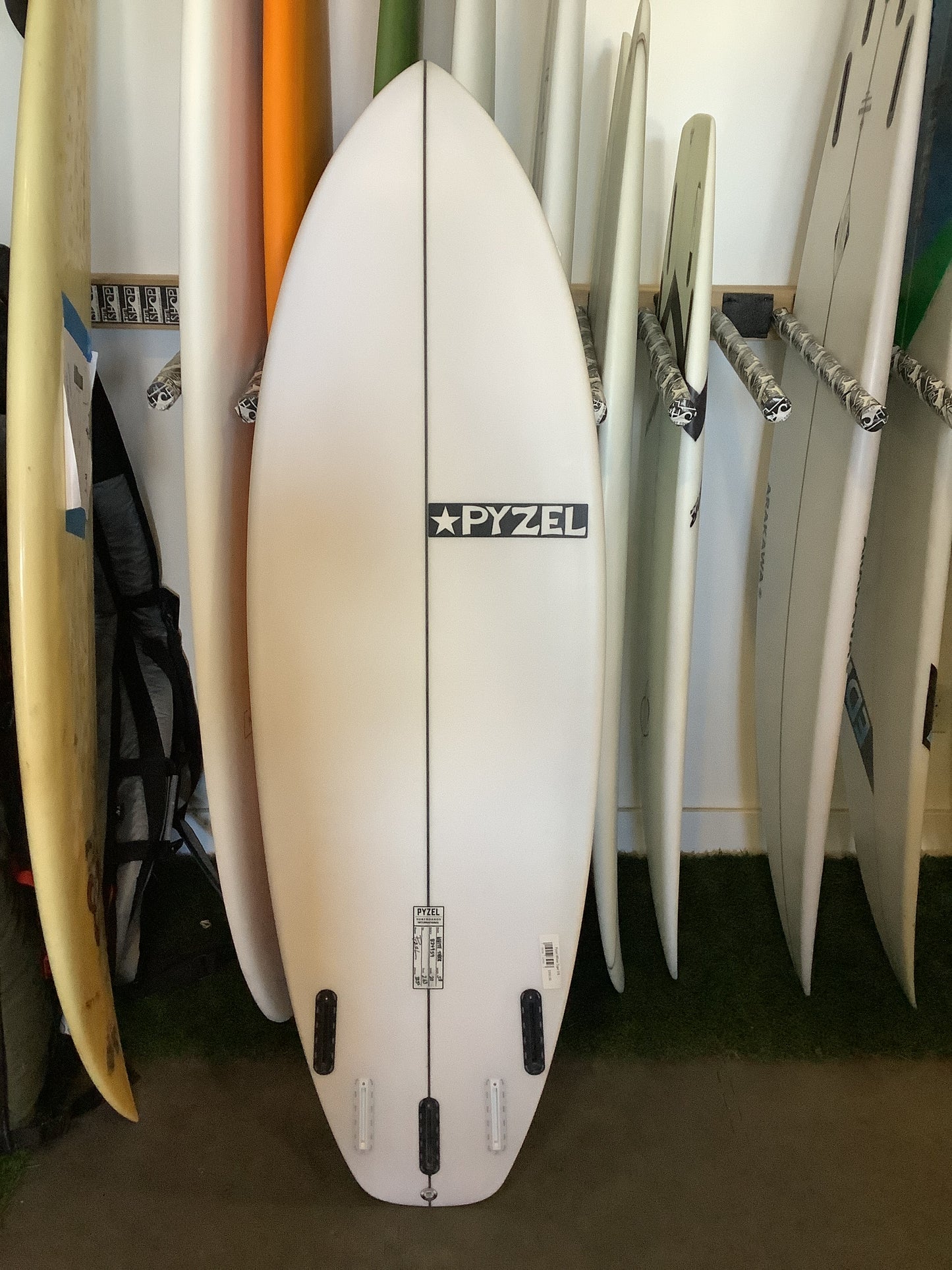 Pyzel White Tiger 5'8